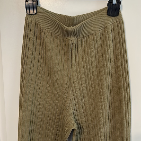NWOT Princess Polly Women’s Green Knit Pants - Picture 6 of 7